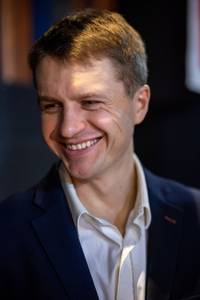 Автор